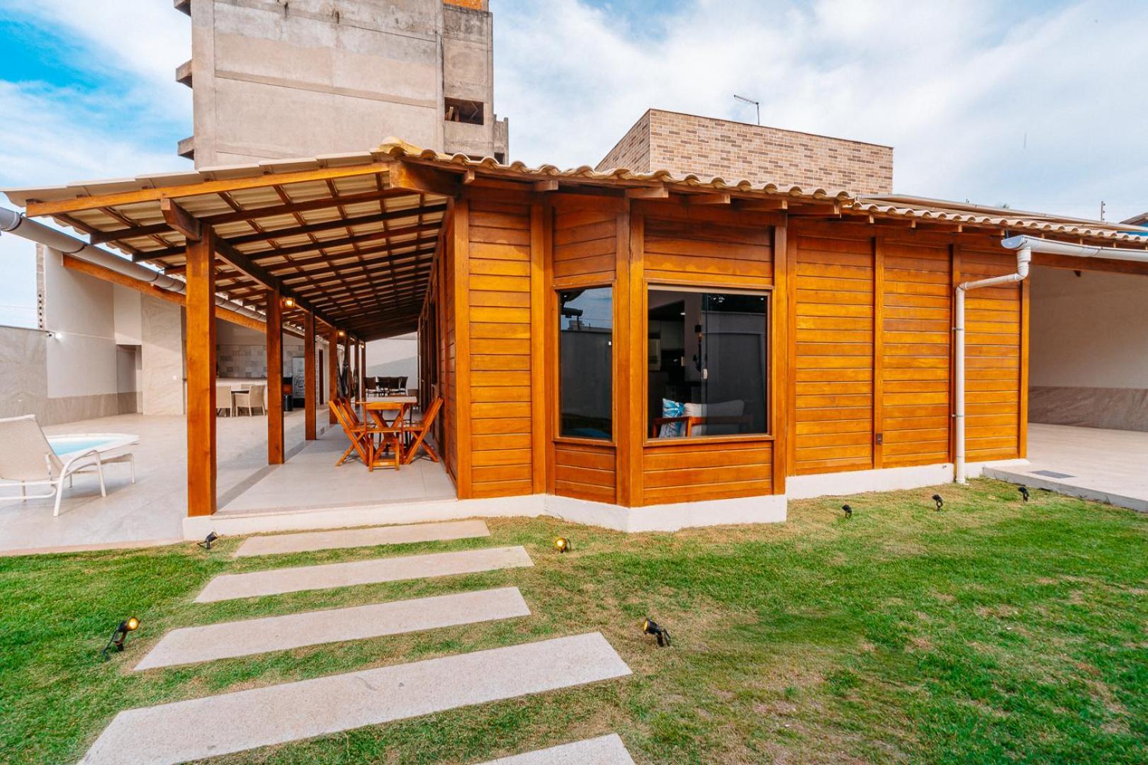 Casadecastelhanos, Quadra Do Mar De Castelhanos, 4 Suites Com Ar, Churrasqueira, Piscina, Hidromassagem, Cozinha Integrada Gourmet Ideal Para Familia E Amigos Аншиета Екстериор снимка