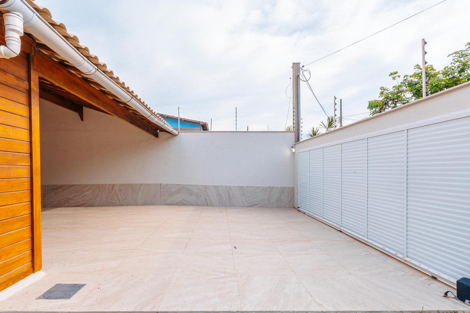 Casadecastelhanos, Quadra Do Mar De Castelhanos, 4 Suites Com Ar, Churrasqueira, Piscina, Hidromassagem, Cozinha Integrada Gourmet Ideal Para Familia E Amigos Аншиета Екстериор снимка