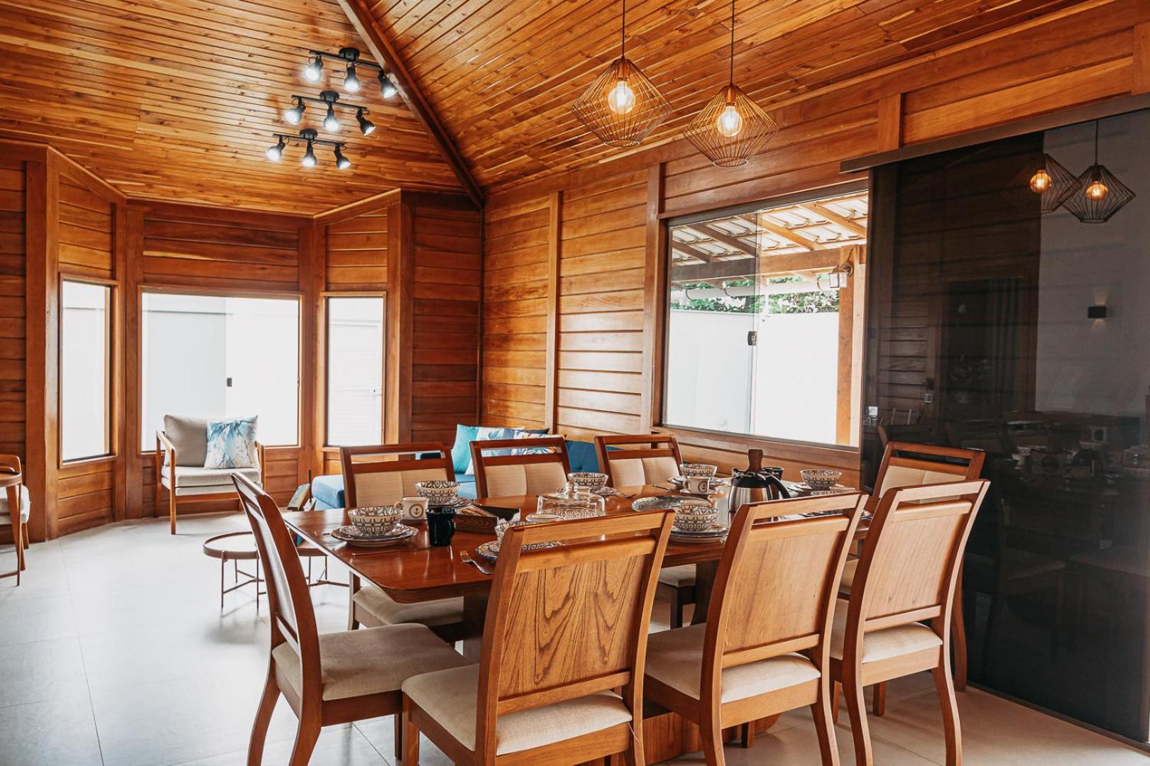 Casadecastelhanos, Quadra Do Mar De Castelhanos, 4 Suites Com Ar, Churrasqueira, Piscina, Hidromassagem, Cozinha Integrada Gourmet Ideal Para Familia E Amigos Аншиета Екстериор снимка