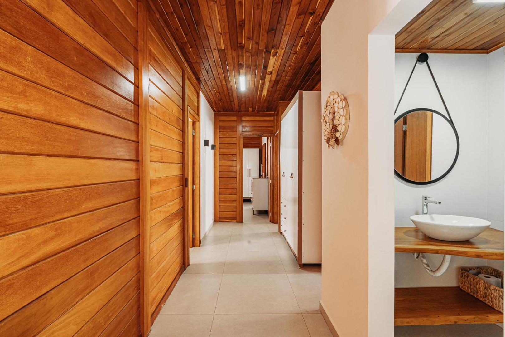 Casadecastelhanos, Quadra Do Mar De Castelhanos, 4 Suites Com Ar, Churrasqueira, Piscina, Hidromassagem, Cozinha Integrada Gourmet Ideal Para Familia E Amigos Аншиета Екстериор снимка