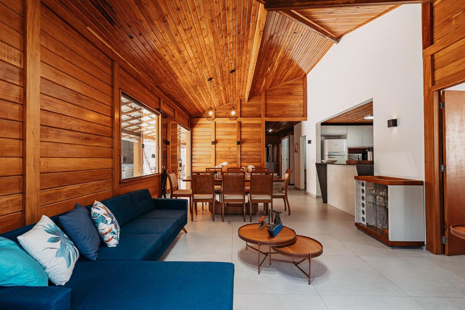 Casadecastelhanos, Quadra Do Mar De Castelhanos, 4 Suites Com Ar, Churrasqueira, Piscina, Hidromassagem, Cozinha Integrada Gourmet Ideal Para Familia E Amigos Аншиета Екстериор снимка