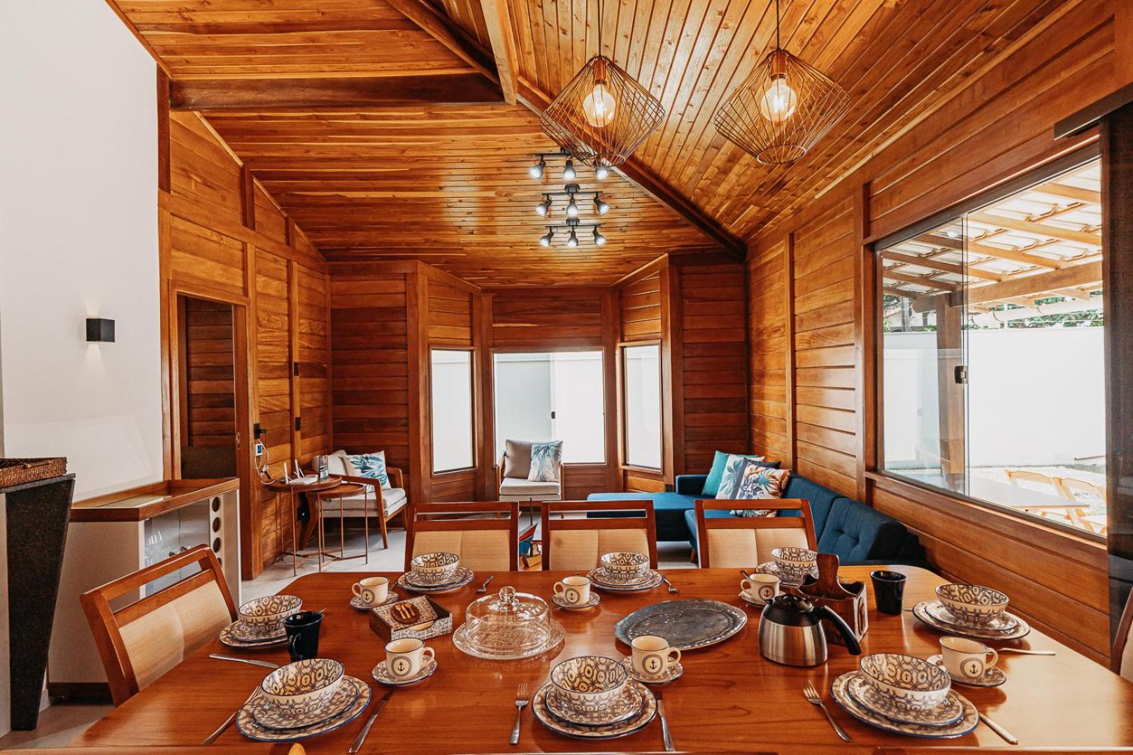 Casadecastelhanos, Quadra Do Mar De Castelhanos, 4 Suites Com Ar, Churrasqueira, Piscina, Hidromassagem, Cozinha Integrada Gourmet Ideal Para Familia E Amigos Аншиета Екстериор снимка