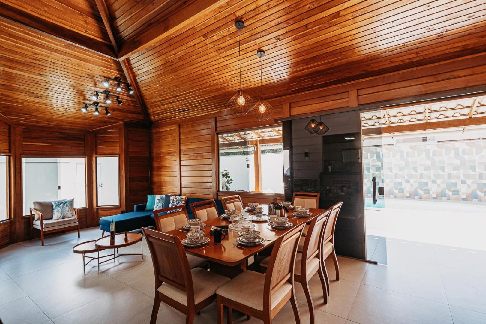 Casadecastelhanos, Quadra Do Mar De Castelhanos, 4 Suites Com Ar, Churrasqueira, Piscina, Hidromassagem, Cozinha Integrada Gourmet Ideal Para Familia E Amigos Аншиета Екстериор снимка
